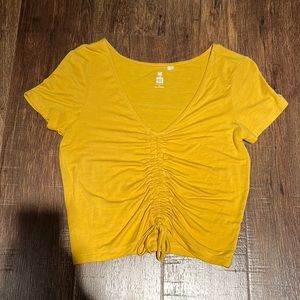Sunshine yellow short sleeve crop